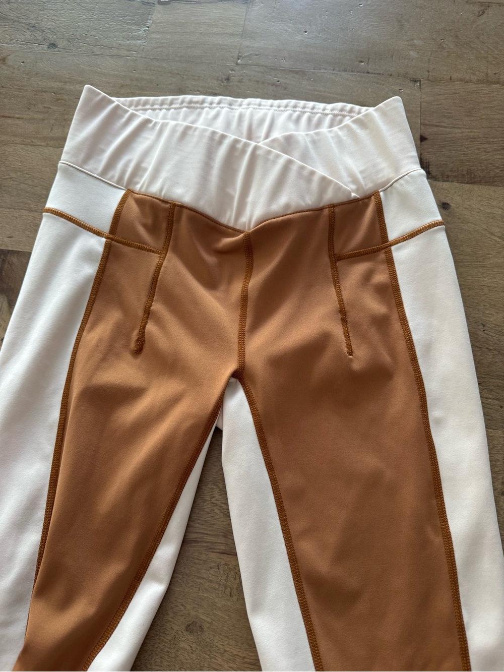 FP Movment by Free People Rebel Legging in Burnt topaz mother of pearl sz small - Picture 3 of 8